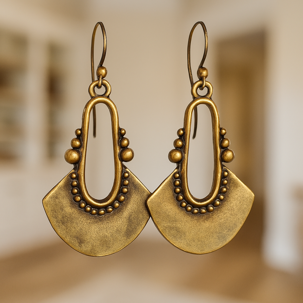 Brass fan-shaped earrings